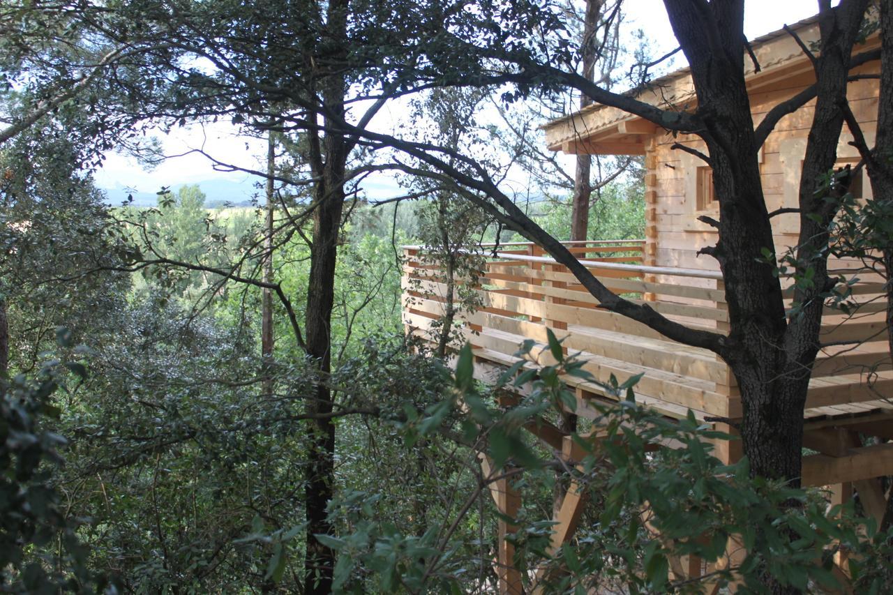 Les Cabanes Dans Les Bois Logis Hotel Villedubert Bagian luar foto